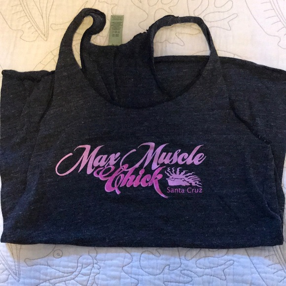 Max Muscle Santa Cruz EUC - Picture 1 of 4